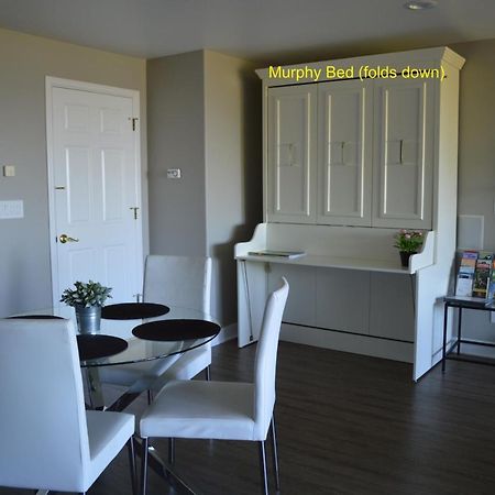 1-Bedroom Seaview Guesthouse On Seattle Luxury Estate With Views Of Olympic Mountains Екстер'єр фото