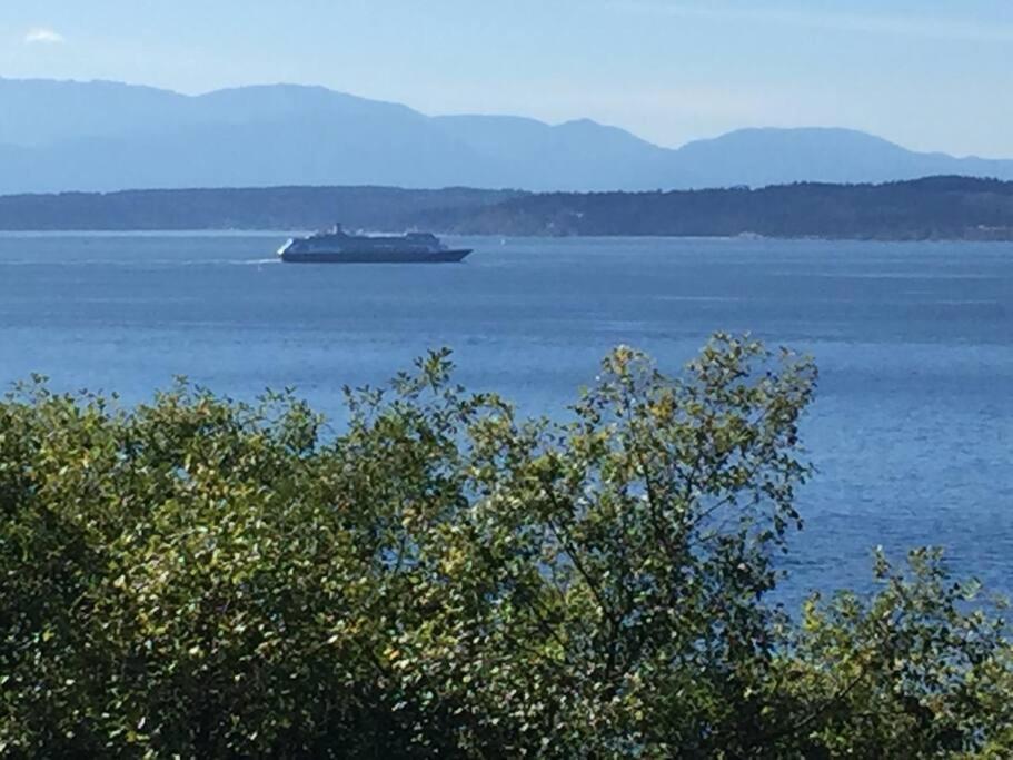1-Bedroom Seaview Guesthouse On Seattle Luxury Estate With Views Of Olympic Mountains Екстер'єр фото