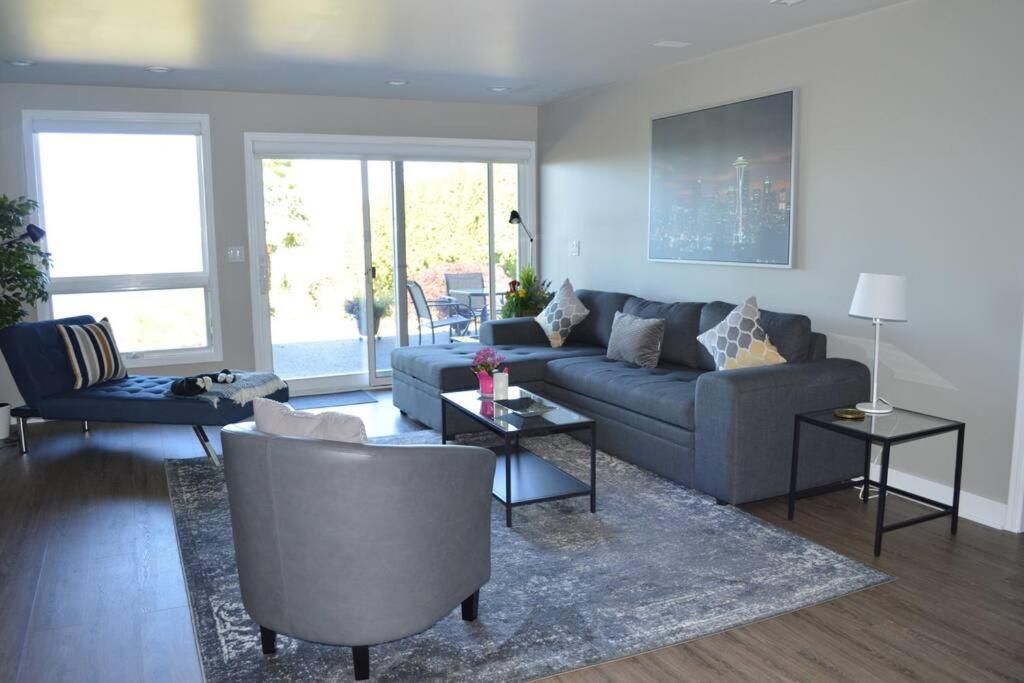 1-Bedroom Seaview Guesthouse On Seattle Luxury Estate With Views Of Olympic Mountains Екстер'єр фото